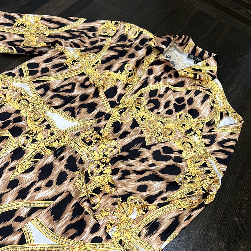 Versace button down - Picture 5 of 5